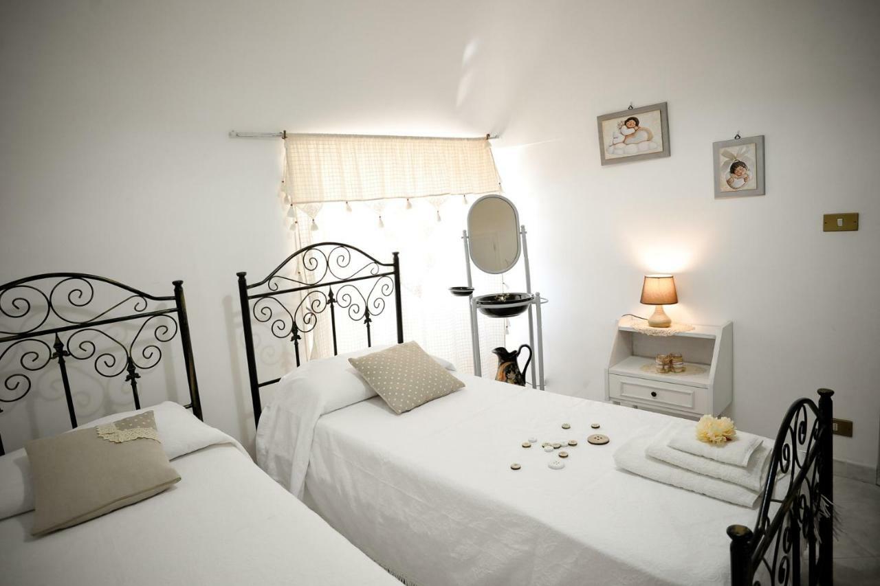 Trulli Di Nonna Palma Villa Locorotondo Luaran gambar