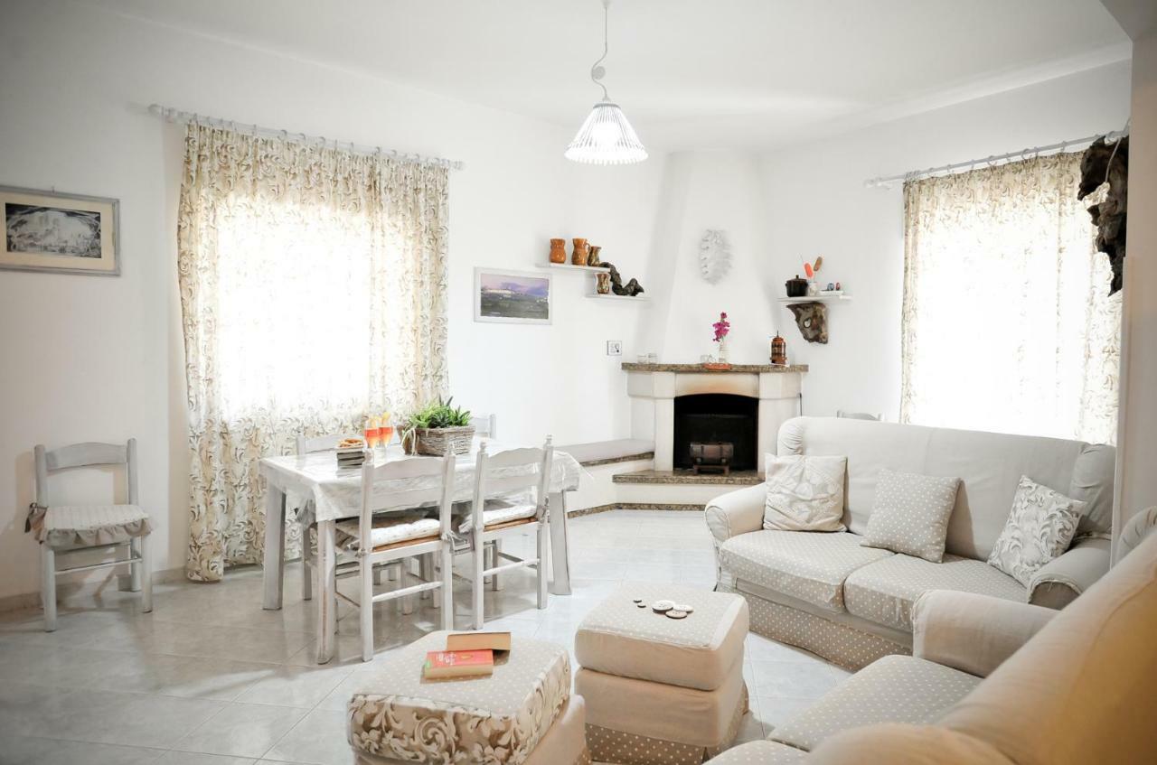 Trulli Di Nonna Palma Villa Locorotondo Luaran gambar